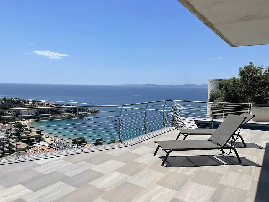 Villa Con Piscina Sobre La Almadrava Roses